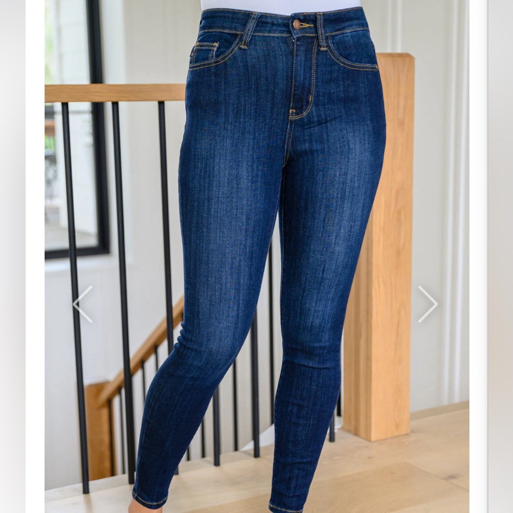 Judy Blue Dark Indigo Skinny Jeans